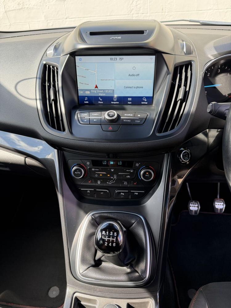 FORD KUGA