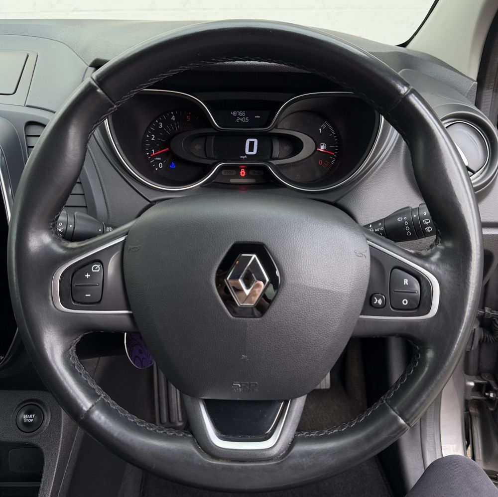 RENAULT CAPTUR