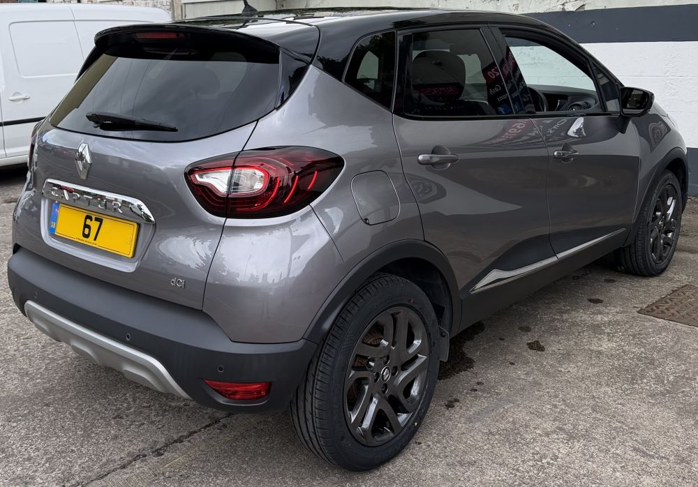 RENAULT CAPTUR