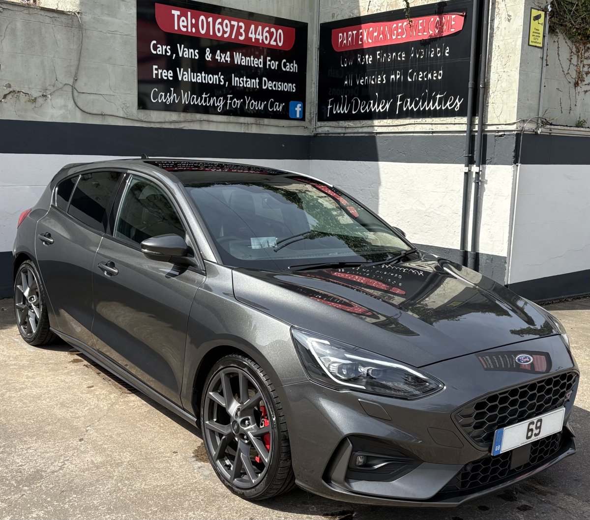 FORD FOCUS