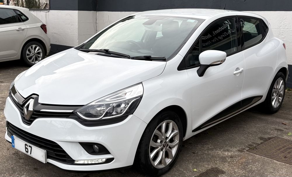 RENAULT CLIO